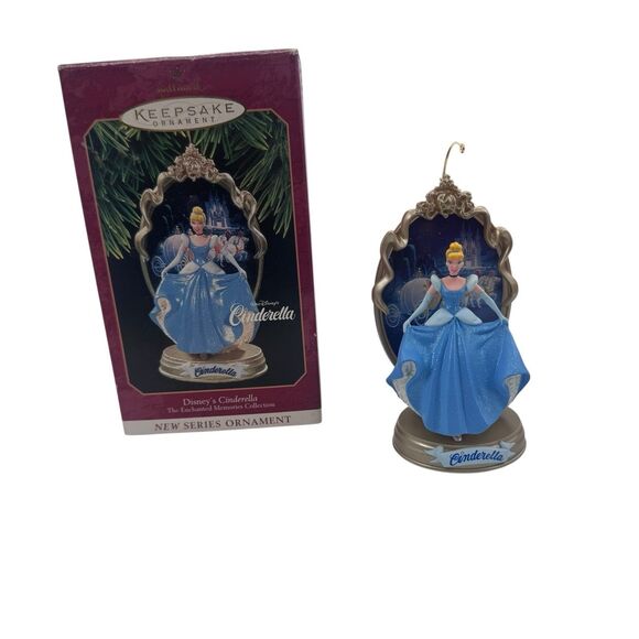1997 NEW Hallmark Keepsake Christmas Ornament Disneys Cinderella First in Series - Picture 8 of 16